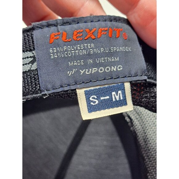 Travis Mathew Flex fit Black Mesh Back Hat S/M Polyester Cotton Spandex Golf - Picture 5 of 7